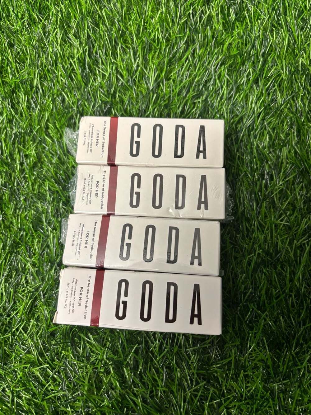 Goda The Sense of Seduction For Her Pheromone Oil 4-Pack